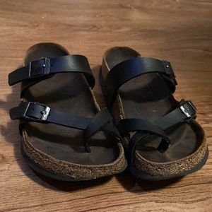Mayari Birkenstocks